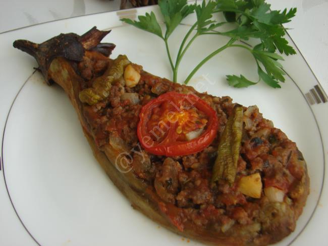 Köz Patlıcanlı Karnıyarık - Yapılışı (21/24) 