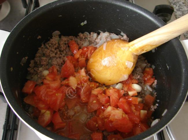 Köz Patlıcanlı Karnıyarık - Yapılışı (6/24) 