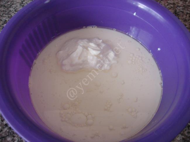 Saçaklı (Sakallı) Poğaça - Yapılışı (2/20) 