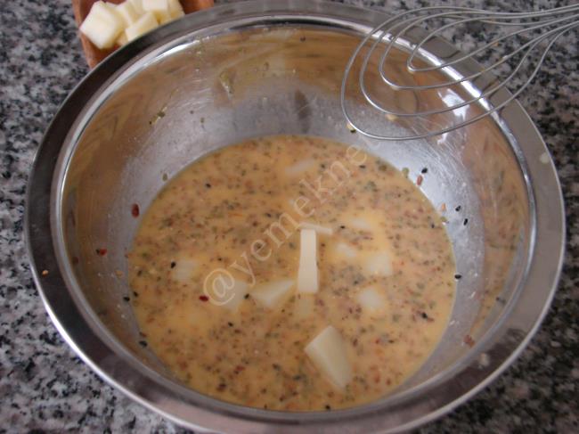 Biber İçi Omlet - Yapılışı (3/12) 