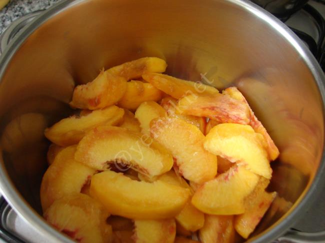 Şeftali Suyu (Şekersiz) - Yapılışı (3/12) 