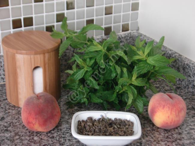 Şeftalili Ice Tea (Yeşil Çaylı) - Yapılışı (1/16) 