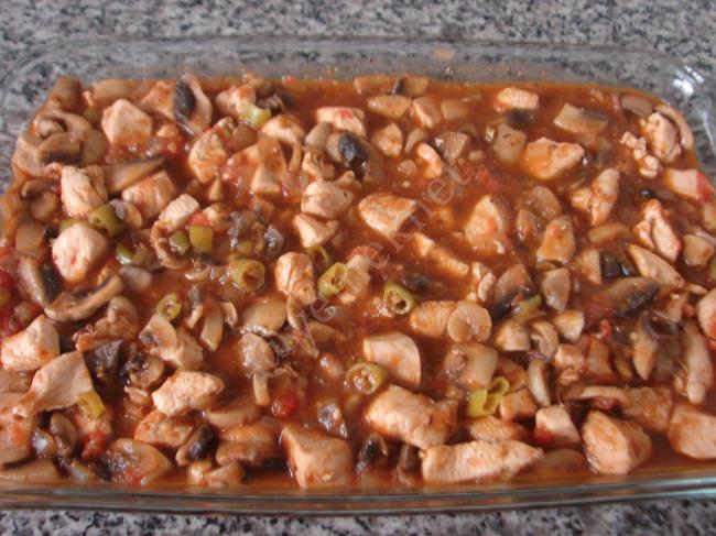 Fırında Mantarlı Tavuk Sote - Yapılışı (9/16) 