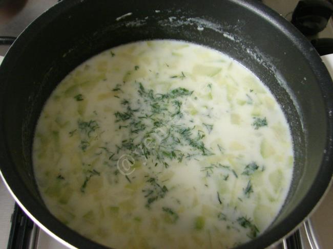 Sütlü Kabak Çorbası - Yapılışı (7/12) 