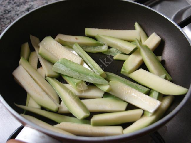 Sebzeli Tavuk Salatası (Dukan Usulü) - Yapılışı (5/20) 