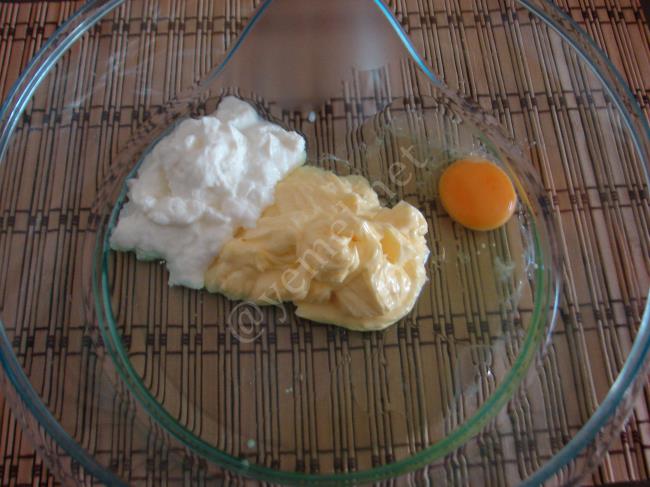 Sirkeli Poğaça - Yapılışı (2/16) 