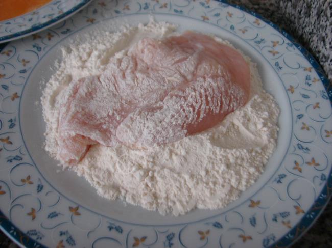 Tavuk Şinitzel - Yapılışı (2/12) 