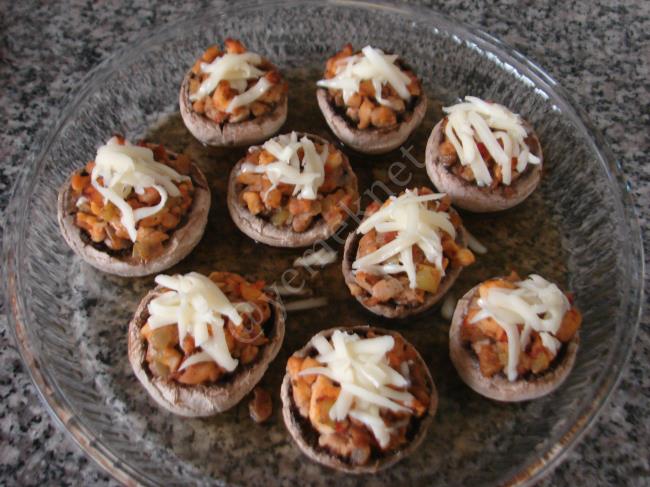 Tavuklu Mantar Dolması - Yapılışı (11/16) 