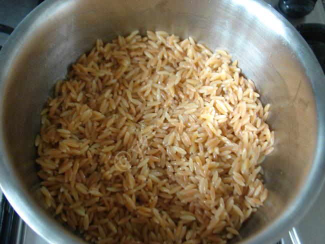 Arpa Şehriye Pilavı - Yapılışı (7/12) 