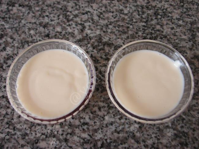 Böğürtlenli Muhallebi - Yapılışı (7/16) 