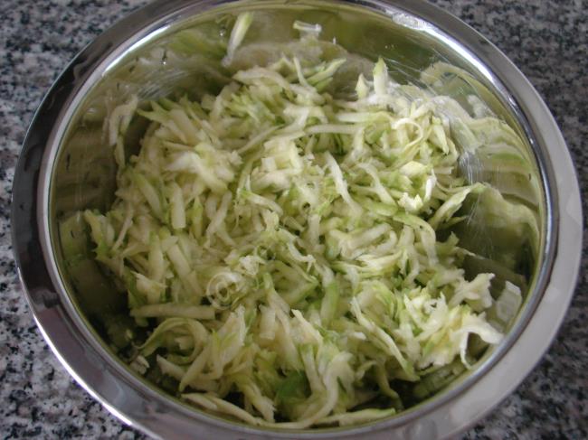 Muffin Kalıbında Mücver - Yapılışı (2/12) 