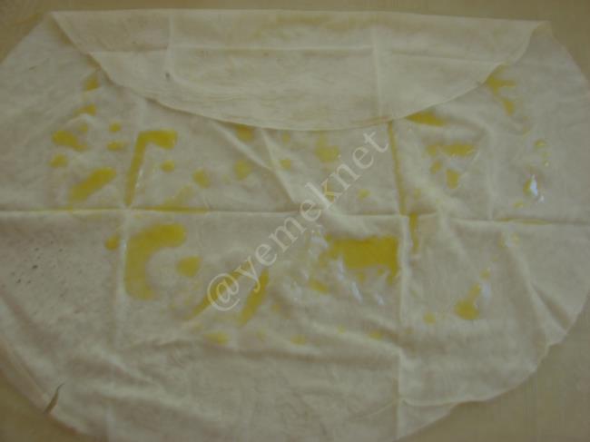 Garnitürlü Zarf Böreği (Hazır Yufka İle) - Yapılışı (4/12) 