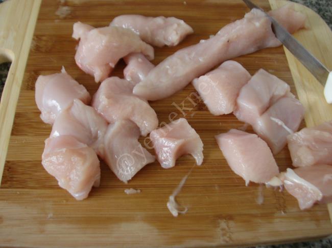 Mısır Gevrekli Tavuk Pane (Popeyes Tarzı) - Yapılışı (2/16) 