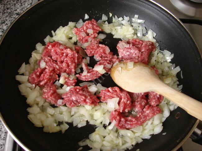 Patates Karnıyarığı - Yapılışı (3/16) 