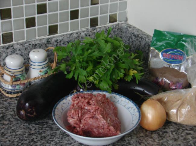 Patlıcan Kebabı - Yapılışı (1/12) 