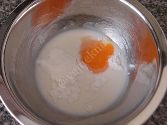 Sade Muhallebi - Yapılışı (3/12) 