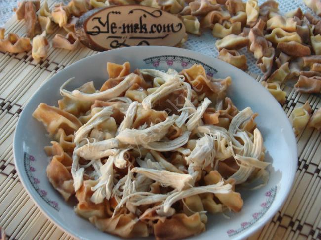 Tavuklu Sıkma Mantı (Gönen Mantısı) - Yapılışı (11/16) 