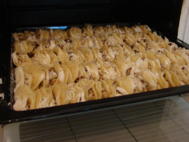 Dilber Dudağı Tatlısı - Yapılışı (17/24) 