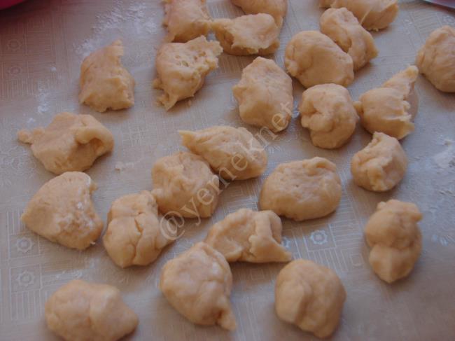 Dilber Dudağı Tatlısı - Yapılışı (5/24) 