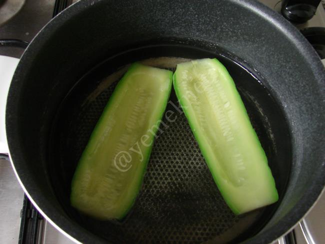 Kabak Kayığında Tavuk - Yapılışı (2/16) 