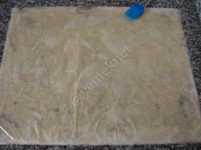 Şöbiyet (Baklavalık Yufkadan) - Yapılışı (8/20) 