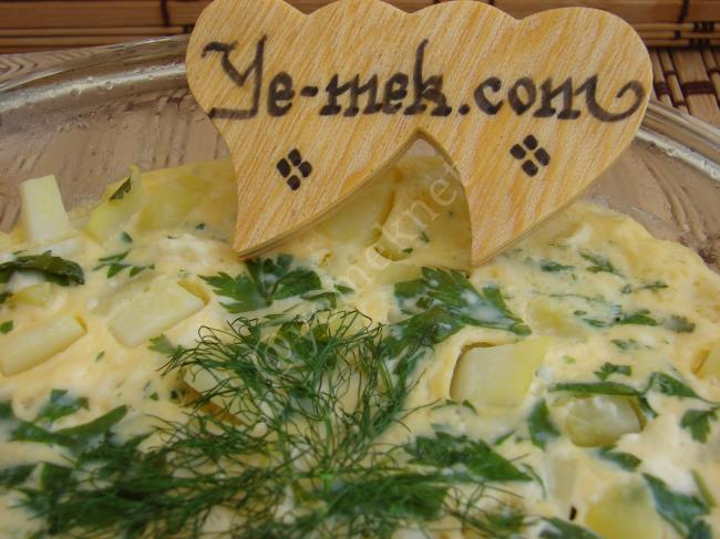 Fırında Lorlu Patatesli Omlet - Yapılışı (14/16) 