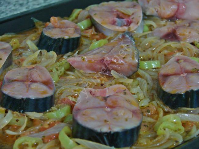 Fırında Söğüşlü Palamut - Yapılışı (8/16) 