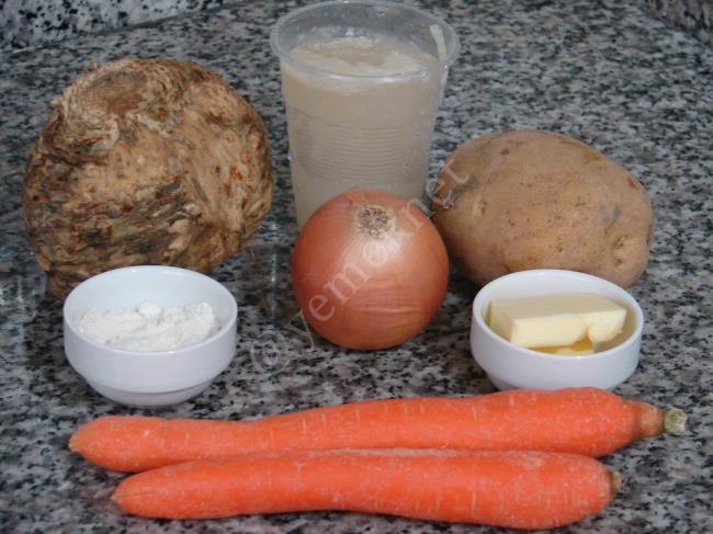 Kereviz Çorbası - Yapılışı (1/12) 