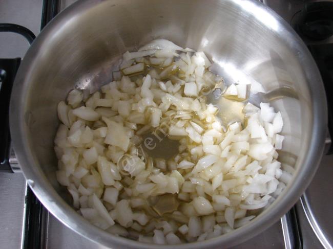 Zeytinyağlı Portakallı Kereviz - Yapılışı (2/12) 