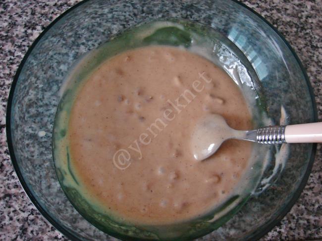 Tarçınlı Cevizli Muffin - Yapılışı (4/12) 