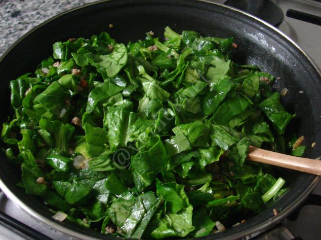 Ispanaklı Kıymalı Lazanya - Yapılışı (4/16) 