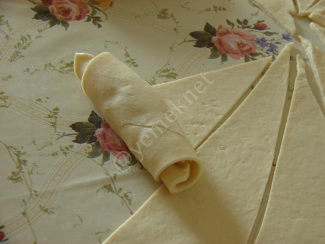 Patatesli Rulo Çörek - Yapılışı (13/20) 