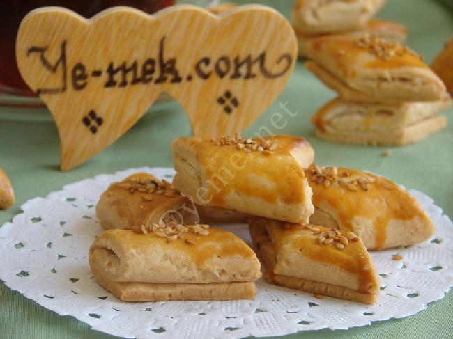 Tahinli Cevizli Kurabiye - Yapılışı (14/16) 