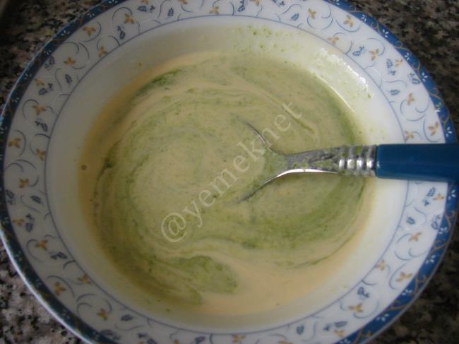 Ispanak Çorbası - Yapılışı (8/12) 