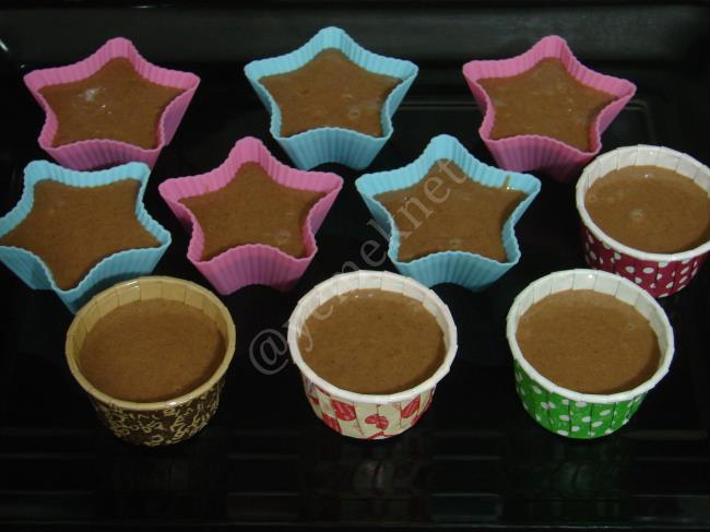 Kahveli Muffin - Yapılışı (8/16) 