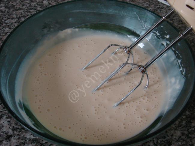 Pancake (Pankek) - Yapılışı (4/8) 
