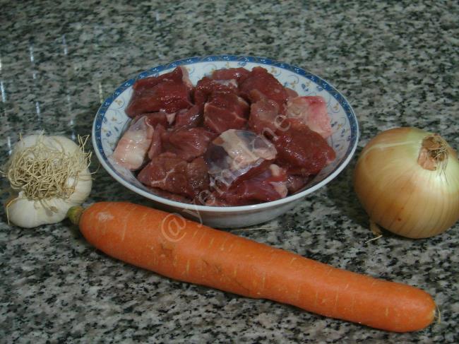 Beşamel Soslu Et - Yapılışı (1/12) 