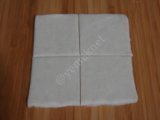 Çikolatalı Milföy Topları - Yapılışı (3/12) 