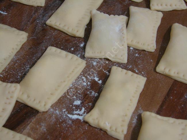 Mayasız Pişi - Yapılışı (8/12) 