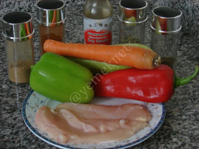 Soya Soslu Sebzeli Tavuk - Yapılışı (1/8) 