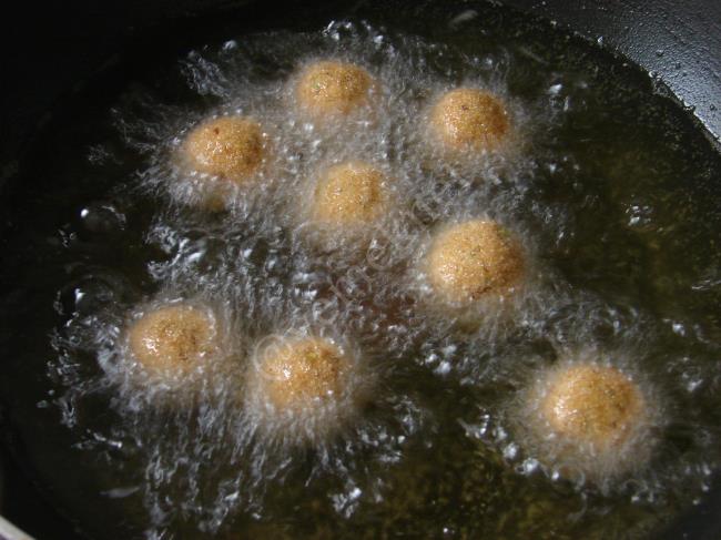 Tavuk Topları - Yapılışı (8/12) 