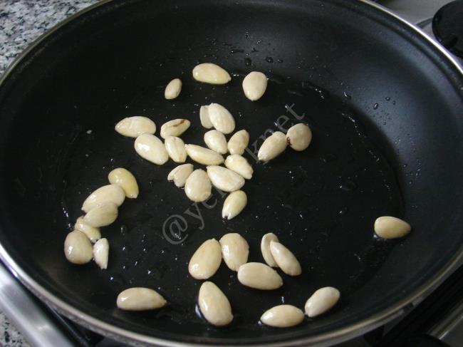 Tavuklu Saray Pilavı - Yapılışı (2/12) 