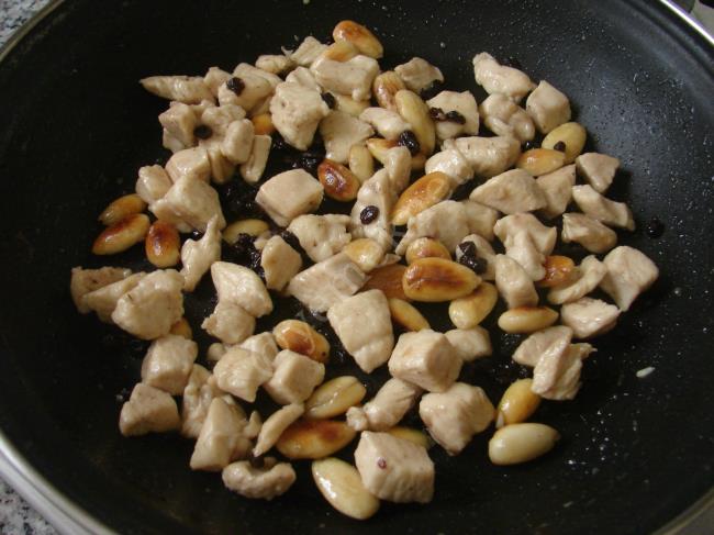 Tavuklu Saray Pilavı - Yapılışı (5/12) 