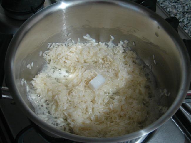 Tavuklu Saray Pilavı - Yapılışı (6/12) 