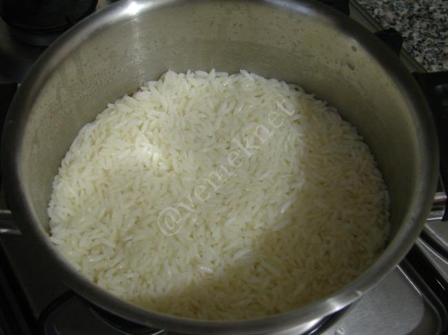 Tavuklu Saray Pilavı - Yapılışı (8/12) 