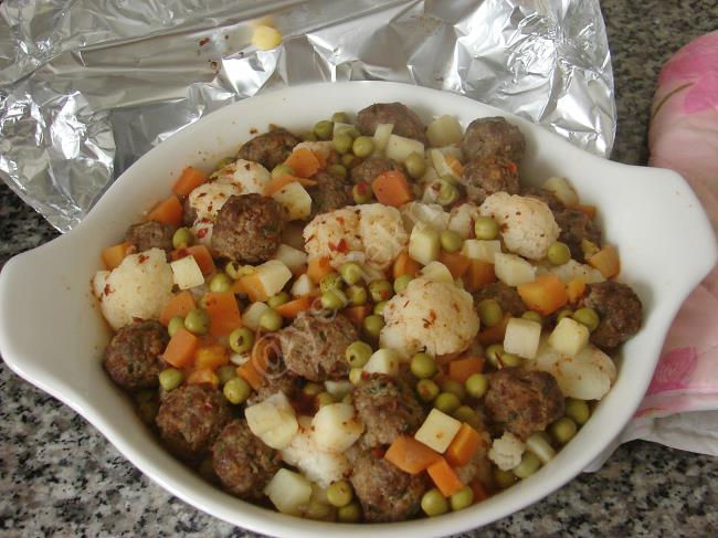 Fırında Köfteli Karnabahar - Yapılışı (13/16) 