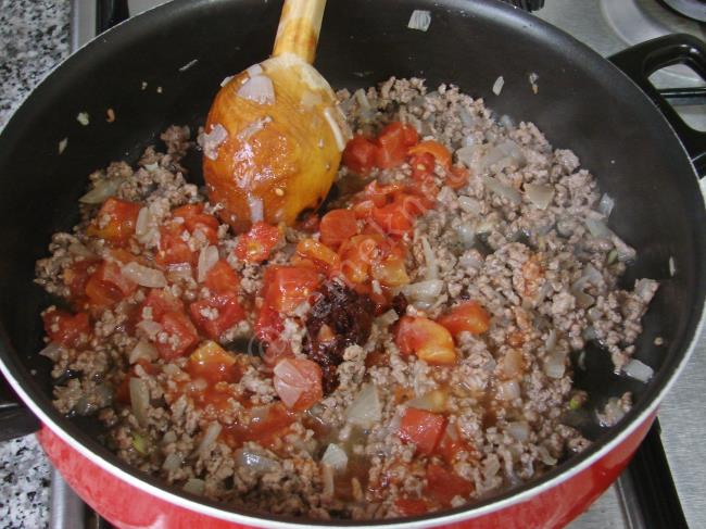 Kıymalı Taze Fasulye - Yapılışı (3/8) 