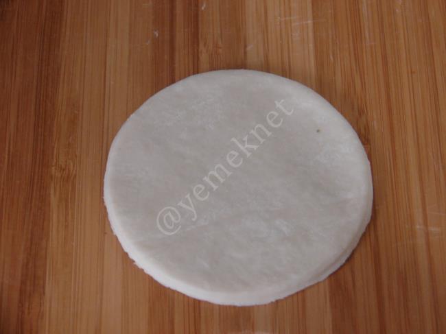 Milföy Simitleri (Baharatlı) - Yapılışı (3/8) 