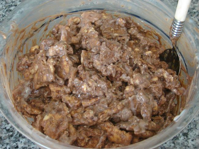 Beyaz Çikolatalı Mozaik Pasta - Yapılışı (5/12) 