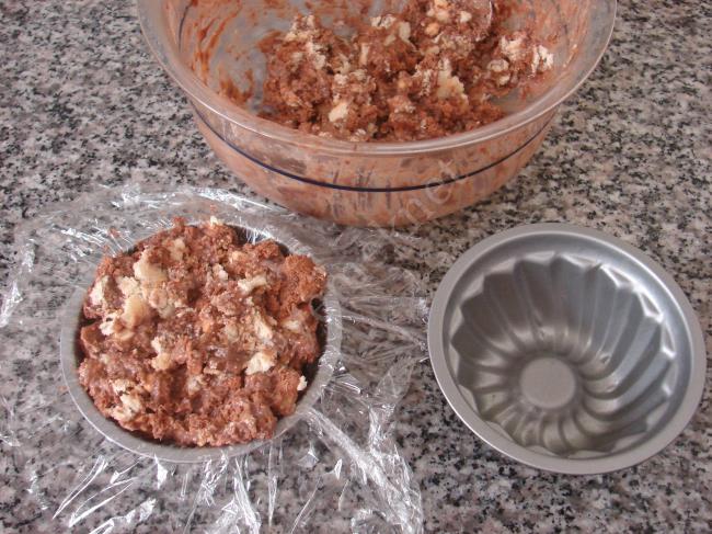 Beyaz Çikolatalı Mozaik Pasta - Yapılışı (6/12) 